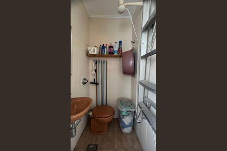 Apartamento à venda com 135m², 3 quartos e 1 vaga Apartamento à venda com 135m², 3 quartos e 1 vagaBanheiro de serviço