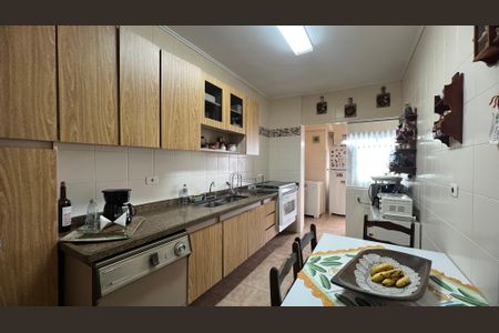 Apartamento à venda com 135m², 3 quartos e 1 vaga Apartamento à venda com 135m², 3 quartos e 1 vagaCozinha