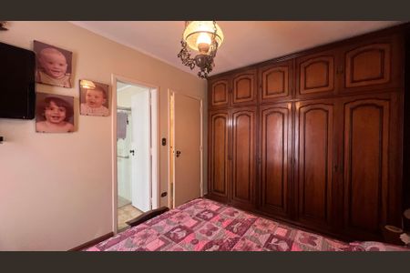 Apartamento à venda com 135m², 3 quartos e 1 vaga Apartamento à venda com 135m², 3 quartos e 1 vagaSuite