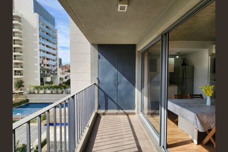 Studio para alugar com 36m², 1 quarto e 1 vaga Studio para alugar com 36m², 1 quarto e 1 vagaVaranda