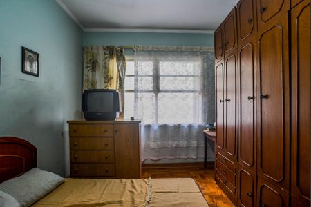 Casa à venda com 300m², 4 quartos e 3 vagasQuarto 2