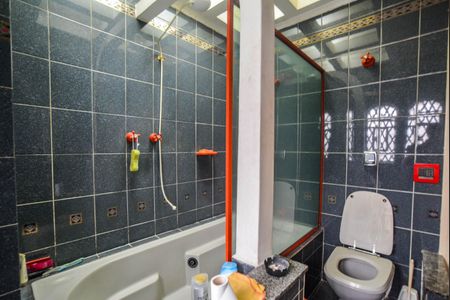 Casa à venda com 300m², 4 quartos e 3 vagasBanheiro