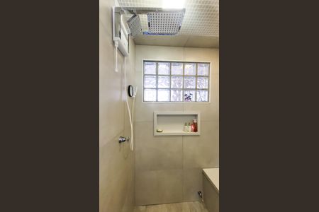 Apartamento à venda com 85m², 3 quartos e 1 vaga Apartamento à venda com 85m², 3 quartos e 1 vagaBanheiro