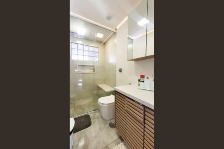 Apartamento à venda com 85m², 3 quartos e 1 vaga Apartamento à venda com 85m², 3 quartos e 1 vagaBanheiro