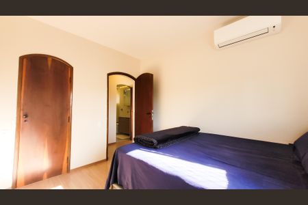 Apartamento à venda com 85m², 3 quartos e 1 vaga Apartamento à venda com 85m², 3 quartos e 1 vagaQuarto 2