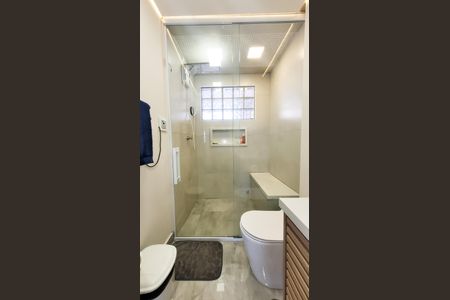 Apartamento à venda com 85m², 3 quartos e 1 vaga Apartamento à venda com 85m², 3 quartos e 1 vagaBanheiro