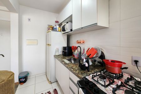 Apartamento à venda com 46m², 2 quartos e 1 vaga Apartamento à venda com 46m², 2 quartos e 1 vagaCozinha