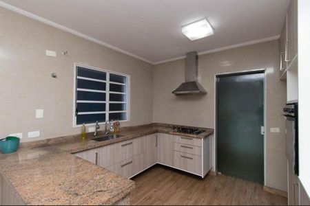 Casa à venda com 210m², 4 quartos e 3 vagas Casa à venda com 210m², 4 quartos e 3 vagasFoto 10