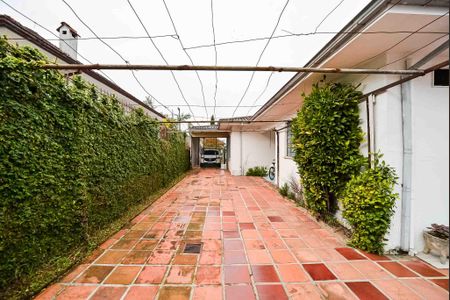 Casa à venda com 270m², 3 quartos e 6 vagasPátio