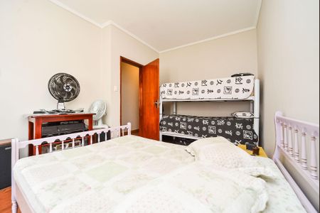 Casa à venda com 270m², 3 quartos e 6 vagasQuarto 2