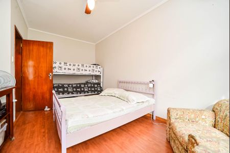 Casa à venda com 270m², 3 quartos e 6 vagasQuarto 2