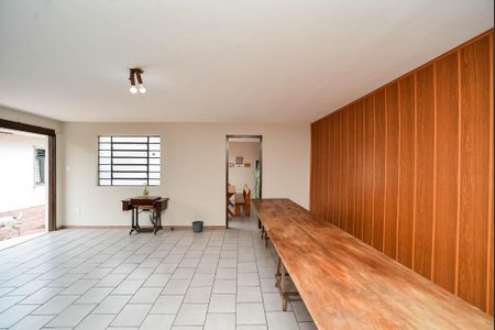 Casa à venda com 270m², 3 quartos e 6 vagasÁrea Comum - Salão de Festas