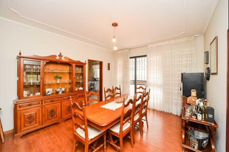 Casa à venda com 270m², 3 quartos e 6 vagasSala de Jantar