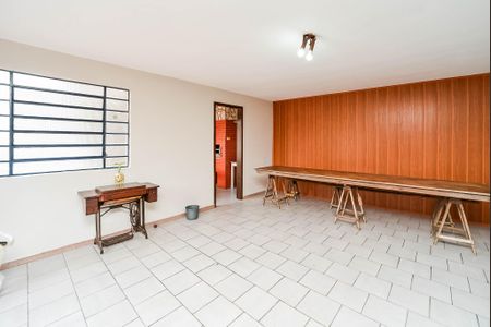 Casa à venda com 270m², 3 quartos e 6 vagasÁrea Comum - Salão de Festas