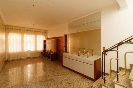 Casa à venda com 156m², 3 quartos e 4 vagas Casa à venda com 156m², 3 quartos e 4 vagasFoto 01