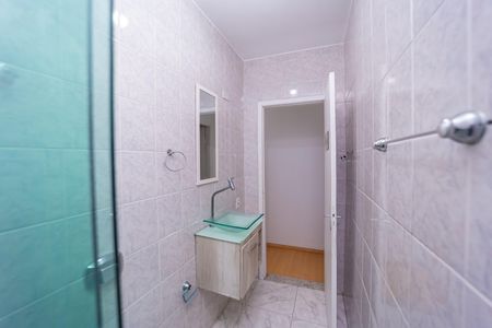 Casa à venda com 99m², 2 quartos e sem vaga Casa à venda com 99m², 2 quartos e sem vagaBanheiro