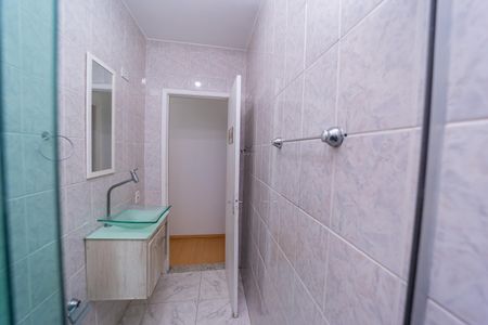 Casa à venda com 99m², 2 quartos e sem vaga Casa à venda com 99m², 2 quartos e sem vagaBanheiro