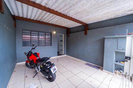 Casa à venda com 99m², 2 quartos e sem vaga Casa à venda com 99m², 2 quartos e sem vagaGaragem
