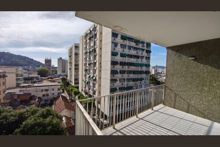 Apartamento à venda com 87m², 2 quartos e 2 vagas Apartamento à venda com 87m², 2 quartos e 2 vagasVista do Quarto