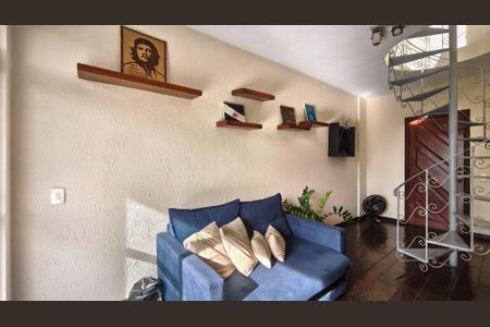 Apartamento à venda com 87m², 2 quartos e 2 vagas Apartamento à venda com 87m², 2 quartos e 2 vagasSala