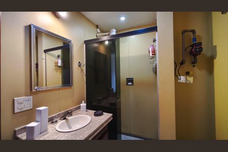 Apartamento à venda com 87m², 2 quartos e 2 vagas Apartamento à venda com 87m², 2 quartos e 2 vagasBanheiro Social