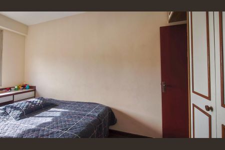 Apartamento à venda com 87m², 2 quartos e 2 vagas Apartamento à venda com 87m², 2 quartos e 2 vagasQuarto