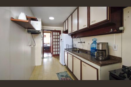 Apartamento à venda com 87m², 2 quartos e 2 vagas Apartamento à venda com 87m², 2 quartos e 2 vagasCozinha