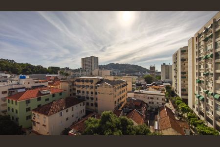 Apartamento à venda com 87m², 2 quartos e 2 vagas Apartamento à venda com 87m², 2 quartos e 2 vagasVista do Terraço