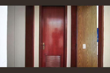 Apartamento à venda com 87m², 2 quartos e 2 vagas Apartamento à venda com 87m², 2 quartos e 2 vagasCorredor