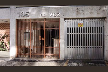 Apartamento à venda com 87m², 2 quartos e 2 vagas Apartamento à venda com 87m², 2 quartos e 2 vagasFachada e portaria