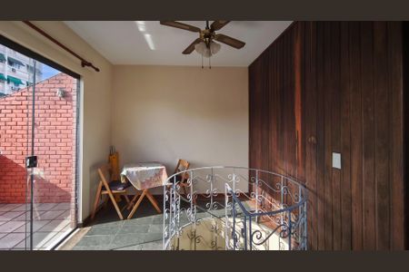 Apartamento à venda com 87m², 2 quartos e 2 vagas Apartamento à venda com 87m², 2 quartos e 2 vagasHall social