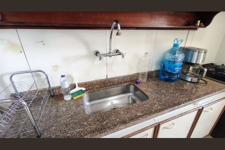 Apartamento à venda com 87m², 2 quartos e 2 vagas Apartamento à venda com 87m², 2 quartos e 2 vagasCozinha