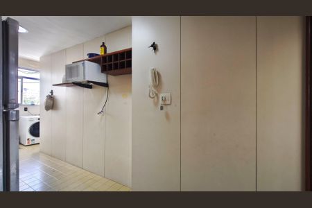 Apartamento à venda com 87m², 2 quartos e 2 vagas Apartamento à venda com 87m², 2 quartos e 2 vagasCozinha