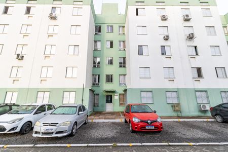 Apartamento à venda com 50m², 2 quartos e 1 vaga Apartamento à venda com 50m², 2 quartos e 1 vagaFachada do bloco