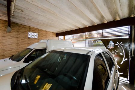 Casa à venda com 125m², 2 quartos e 2 vagas Casa à venda com 125m², 2 quartos e 2 vagasÁrea comum