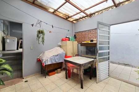 Casa à venda com 150m², 3 quartos e 4 vagasÁrea Externa