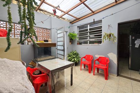 Casa à venda com 150m², 3 quartos e 4 vagasÁrea Externa