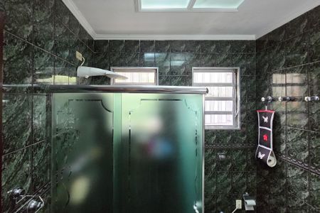 Casa à venda com 150m², 3 quartos e 4 vagasBanheiro Social