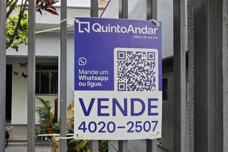 Casa à venda com 150m², 3 quartos e 4 vagasFachada e placa
