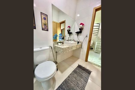 Casa à venda com 280m², 5 quartos e 2 vagasBanheiro Social 1