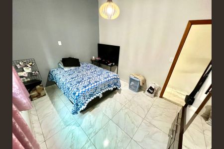 Casa à venda com 280m², 5 quartos e 2 vagasQuarto 1