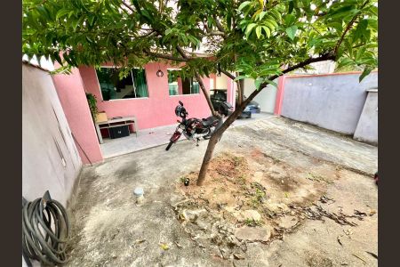 Casa à venda com 280m², 5 quartos e 2 vagasGaragem