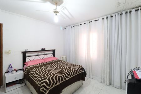 Casa à venda com 140m², 4 quartos e 2 vagas Casa à venda com 140m², 4 quartos e 2 vagasQuarto 2