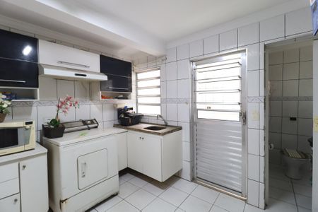 Casa à venda com 140m², 4 quartos e 2 vagas Casa à venda com 140m², 4 quartos e 2 vagasCozinha casa 2