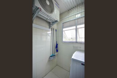 Apartamento à venda com 74m², 2 quartos e 2 vagas Apartamento à venda com 74m², 2 quartos e 2 vagasÁrea de Serviço