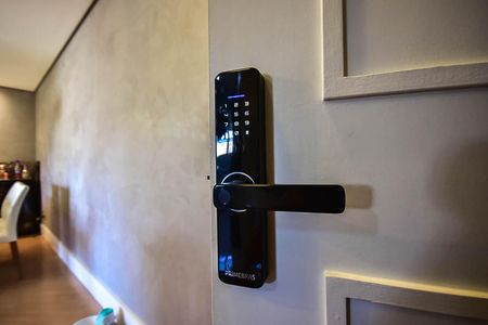 Apartamento à venda com 74m², 2 quartos e 2 vagas Apartamento à venda com 74m², 2 quartos e 2 vagasFechadura Eletrônica