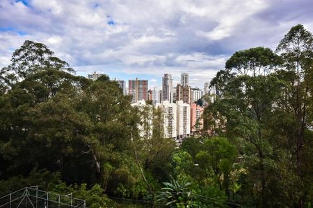 Apartamento à venda com 74m², 2 quartos e 2 vagas Apartamento à venda com 74m², 2 quartos e 2 vagasVista da Suíte