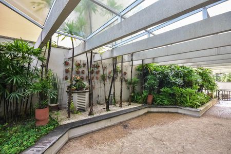 Apartamento à venda com 74m², 2 quartos e 2 vagas Apartamento à venda com 74m², 2 quartos e 2 vagasJardim