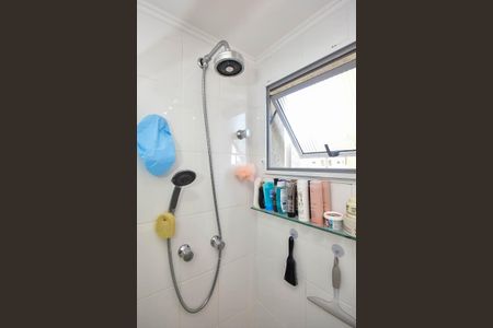 Apartamento à venda com 74m², 2 quartos e 2 vagas Apartamento à venda com 74m², 2 quartos e 2 vagasChuveiro do Banheiro