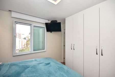 Apartamento à venda com 74m², 2 quartos e 2 vagas Apartamento à venda com 74m², 2 quartos e 2 vagasSuíte